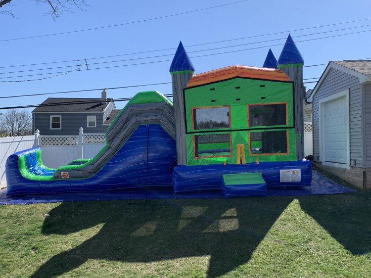 Mystic Falls Bounce House Combo